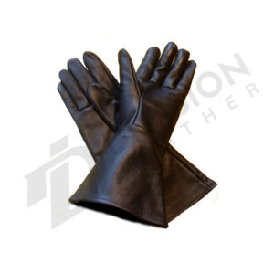 Leather gauntlet gloves